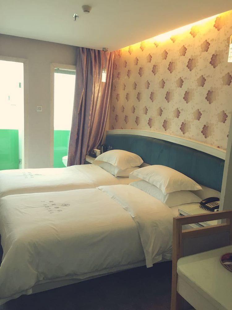 Xinghe Xinfeng Hotel Гуанджоу Екстериор снимка