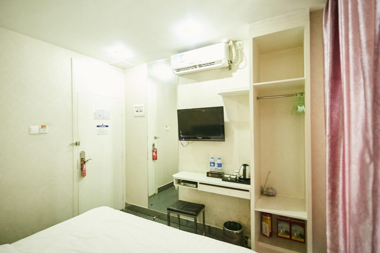 Xinghe Xinfeng Hotel Гуанджоу Екстериор снимка