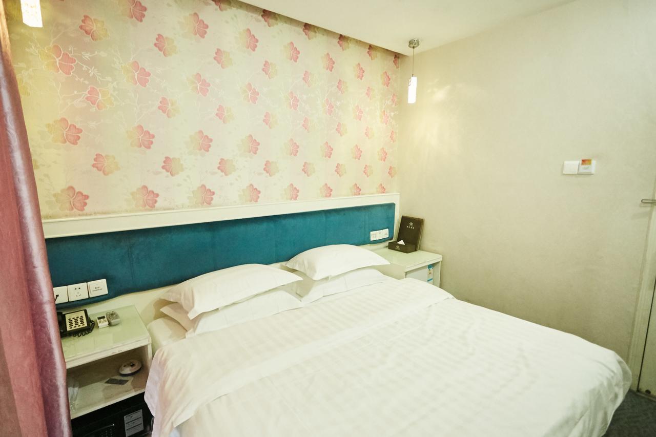 Xinghe Xinfeng Hotel Гуанджоу Екстериор снимка